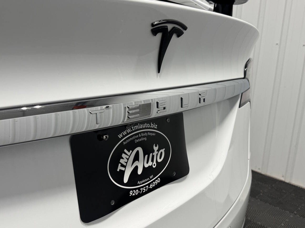 Used 2017 Tesla Model X 75D image 6