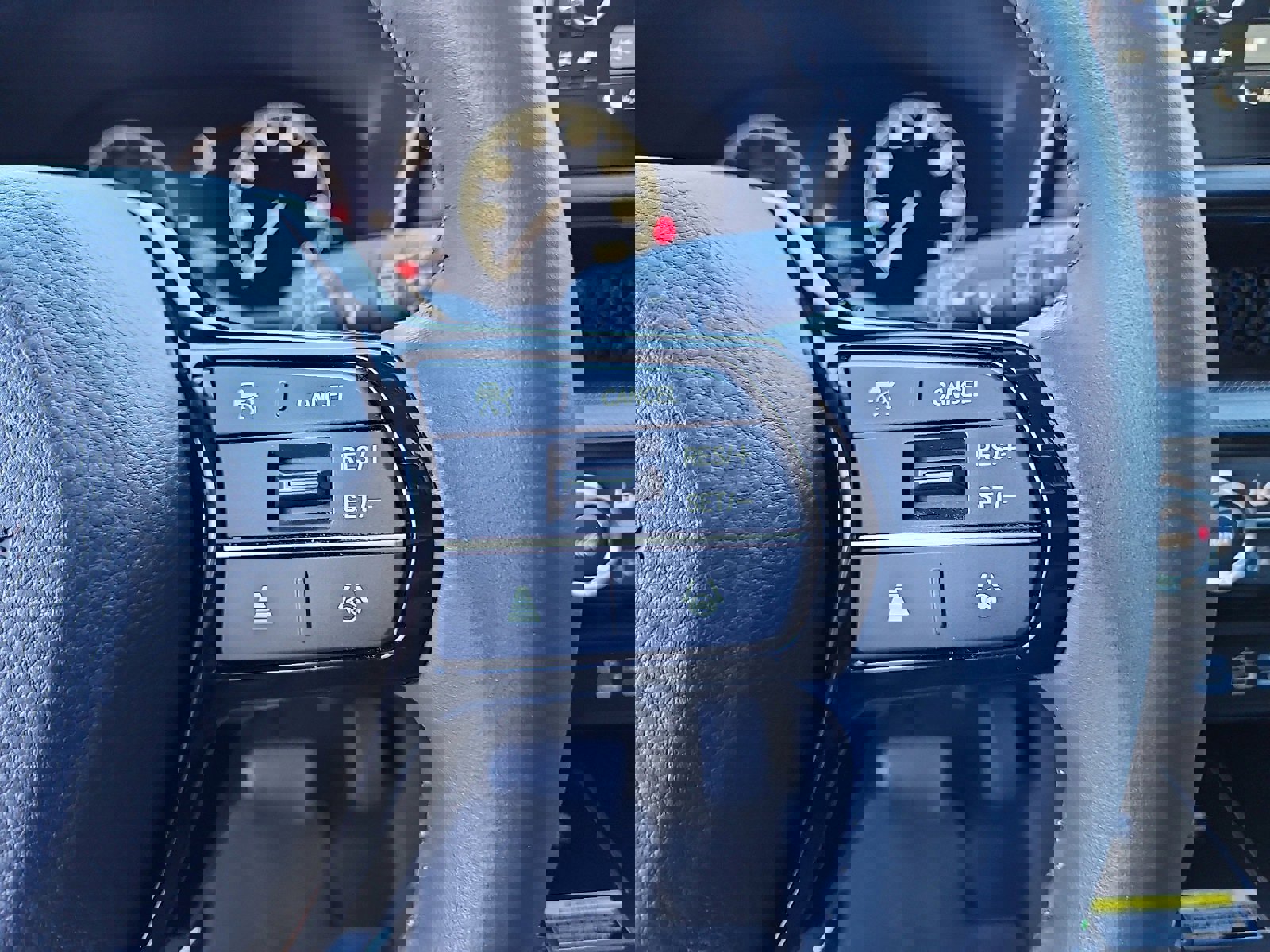 Used 2024 Honda CR-V EX-L image 16