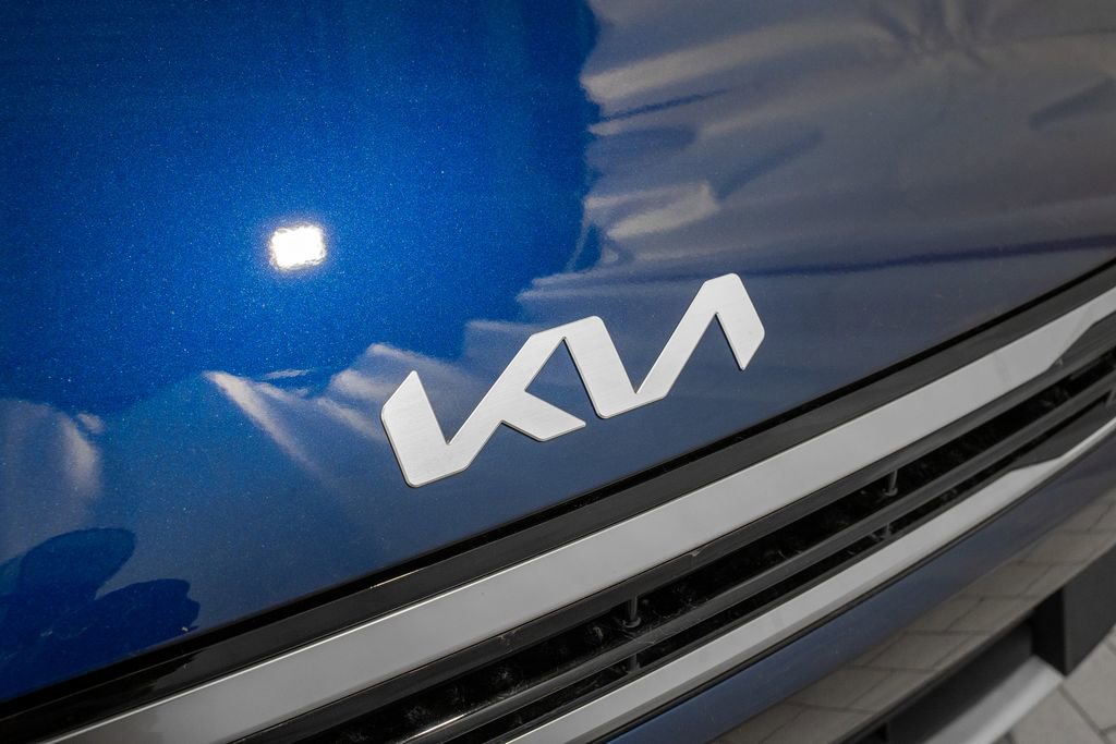 New 2025 Kia K4 EX image 3
