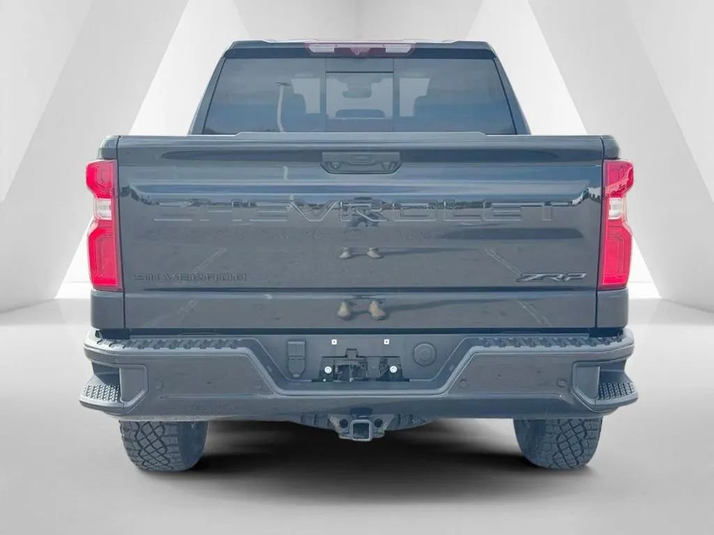 Used 2024 Chevrolet Silverado 1500 ZR2 w/ Technology Package image 5