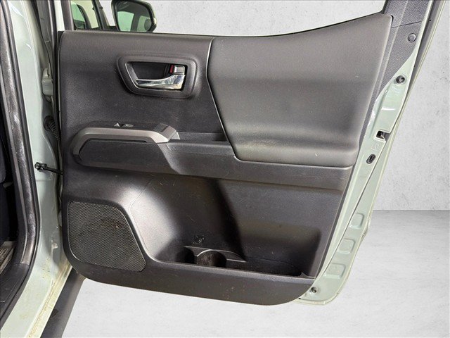 Used 2023 Toyota Tacoma TRD Off-Road w/ Technology Package RWD image 16