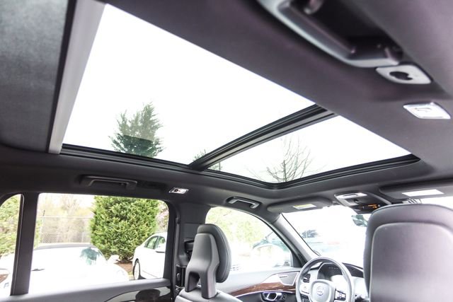 Used 2018 Volvo XC90 T6 Momentum w/ Convenience Package image 48