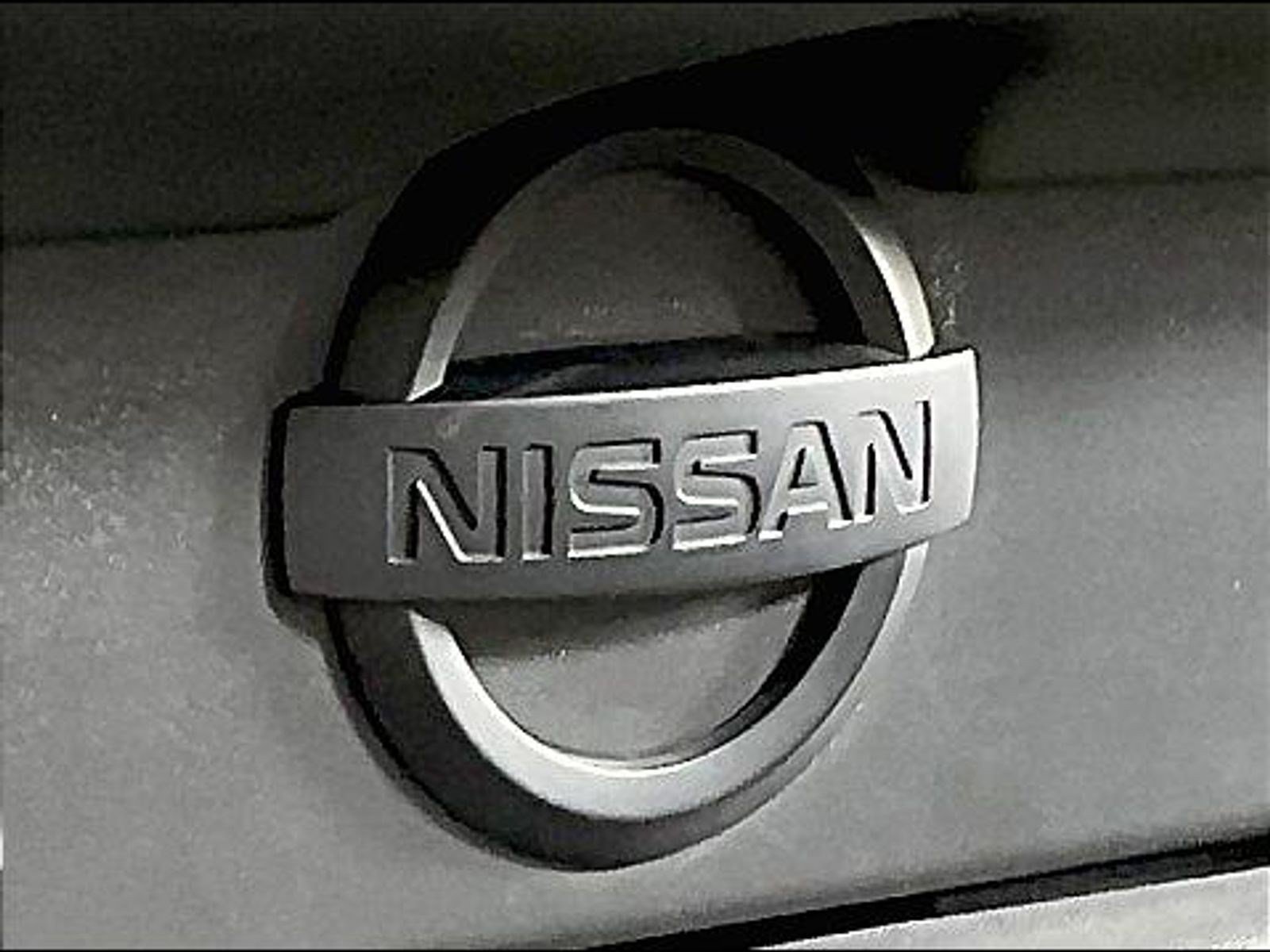 Used 2020 Nissan Frontier SV w/ Midnight Edition Floor Mats AWD/4WD image 25
