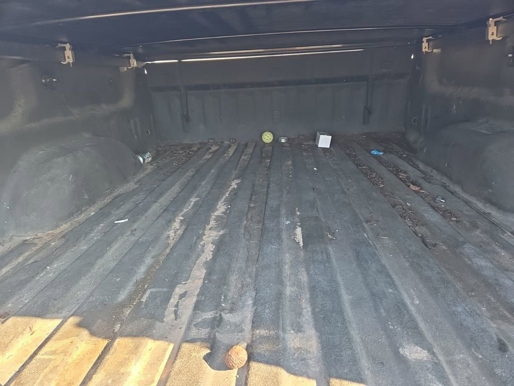 Used 2015 GMC Sierra 2500 SLT w/ Duramax Plus Package image 8