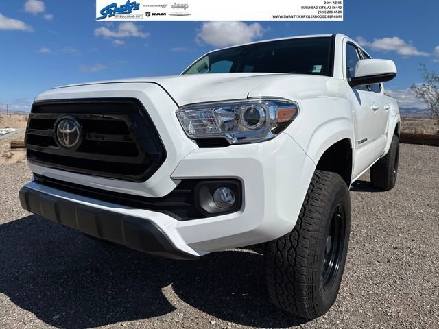 Used 2022 Toyota Tacoma SR5 RWD image 1