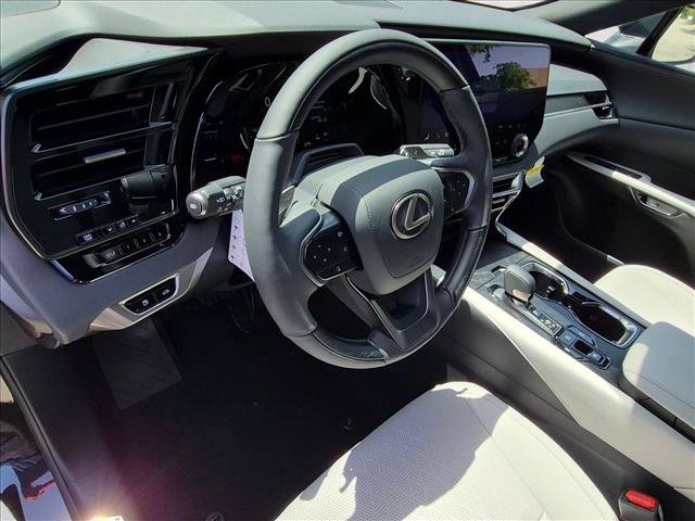 New 2026 Lexus RX 350 FWD image 3