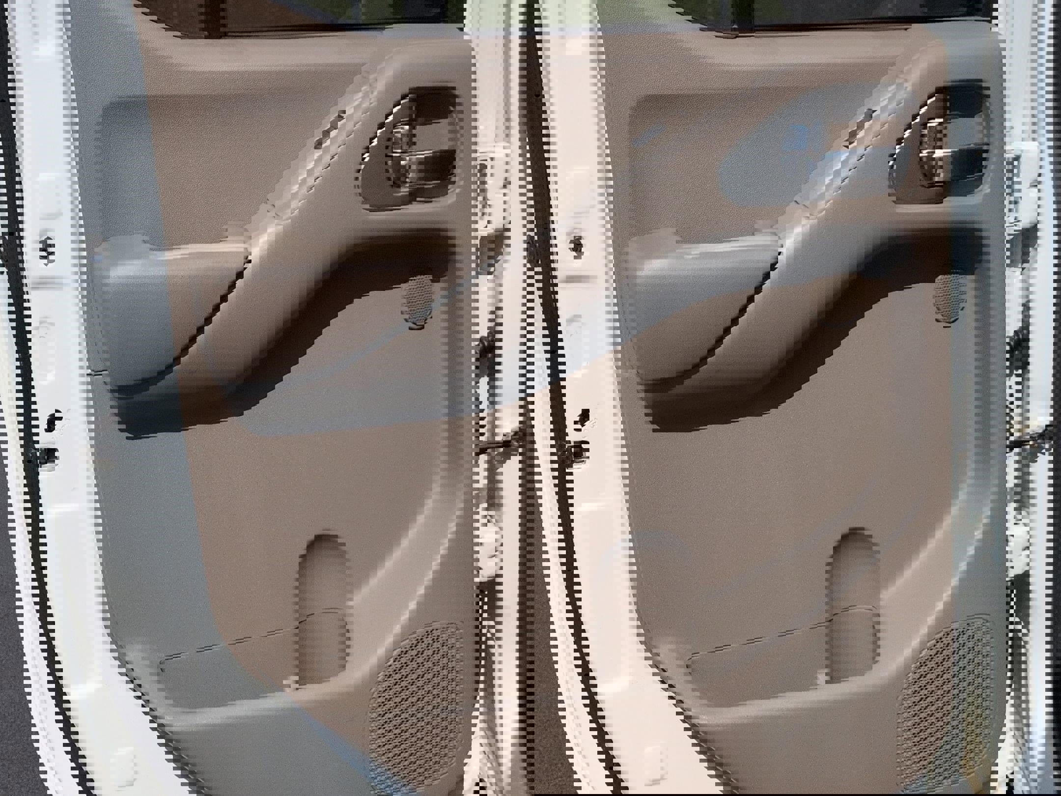 Used 2019 Nissan Frontier SL image 29