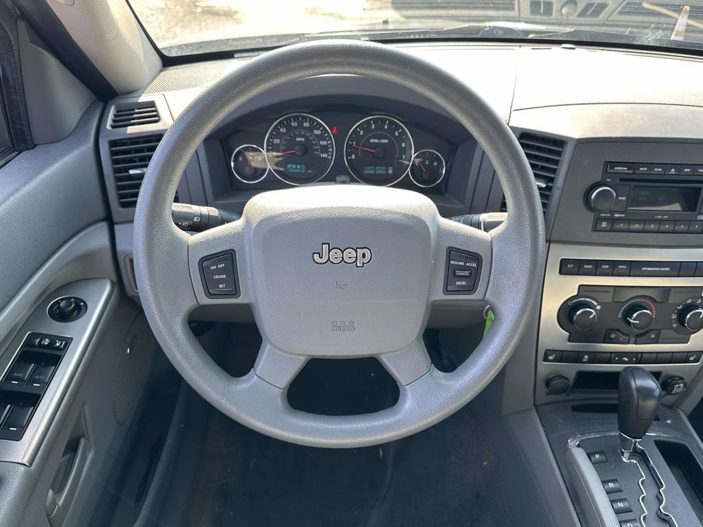 Used 2007 Jeep Grand Cherokee Laredo AWD/4WD image 15