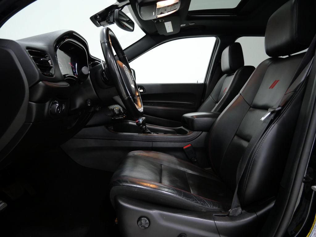 Used 2023 Dodge Durango R/T w/ Tow 'N Go Package AWD/4WD image 13