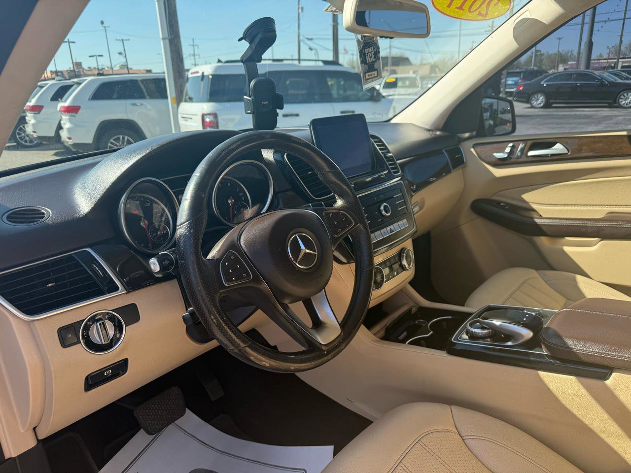 Used 2017 Mercedes-Benz GLE 350 image 10