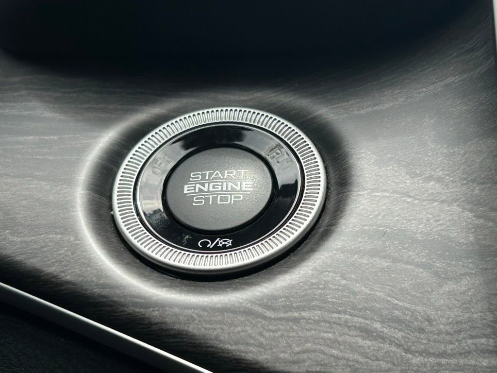 Used 2021 Jeep Grand Cherokee L Limited image 54