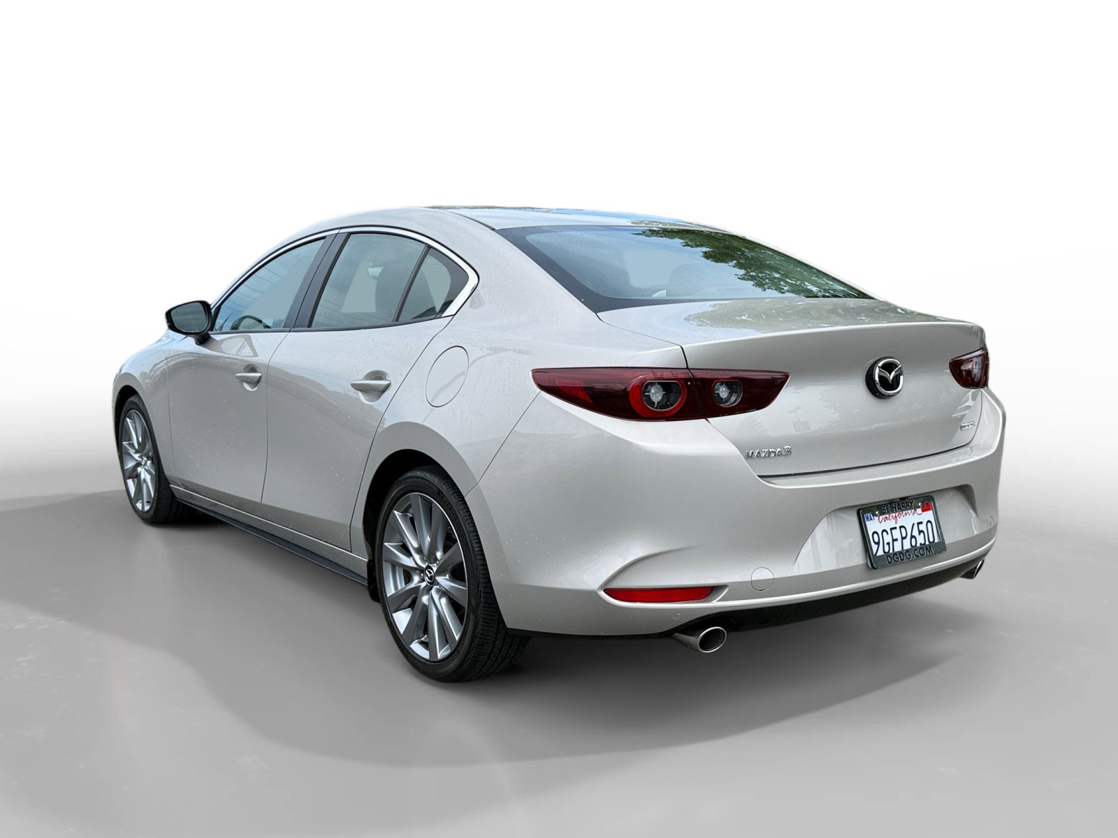 Used 2023 MAZDA MAZDA3 s FWD image 3