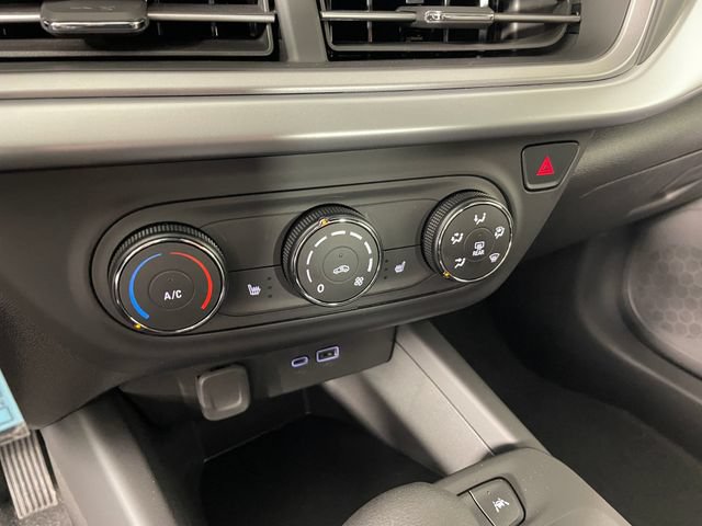 New 2026 Chevrolet Trax RS w/ Driver Confidence Package FWD image 6