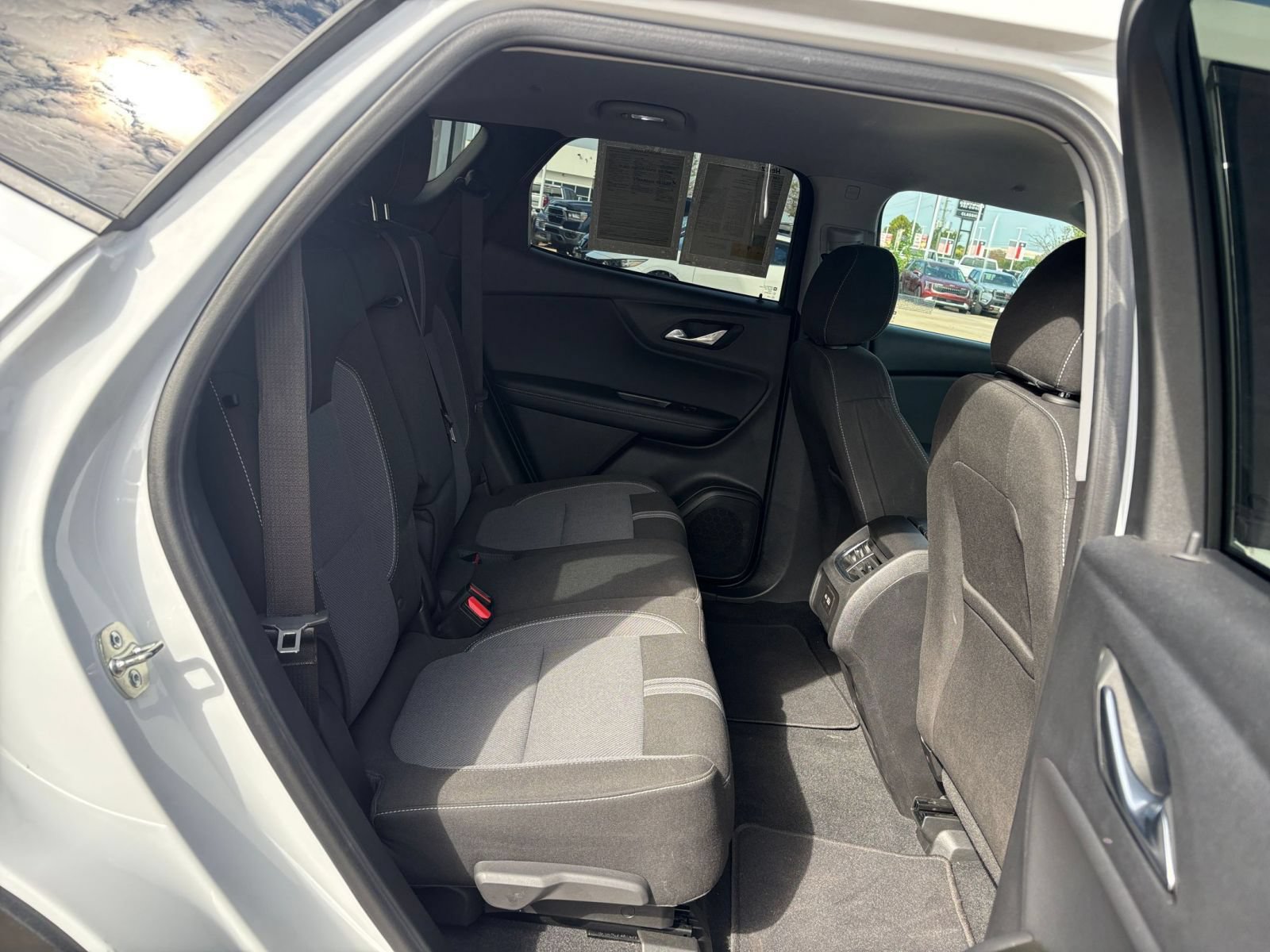 Used 2026 Chevrolet Blazer LT FWD image 27