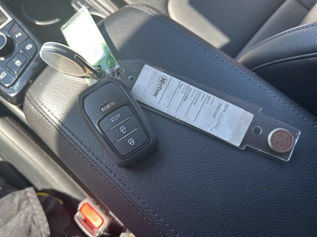 Used 2025 Kia Sportage EX FWD image 29
