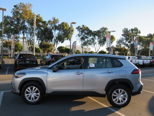 New 2026 Toyota Corolla Cross L image 7