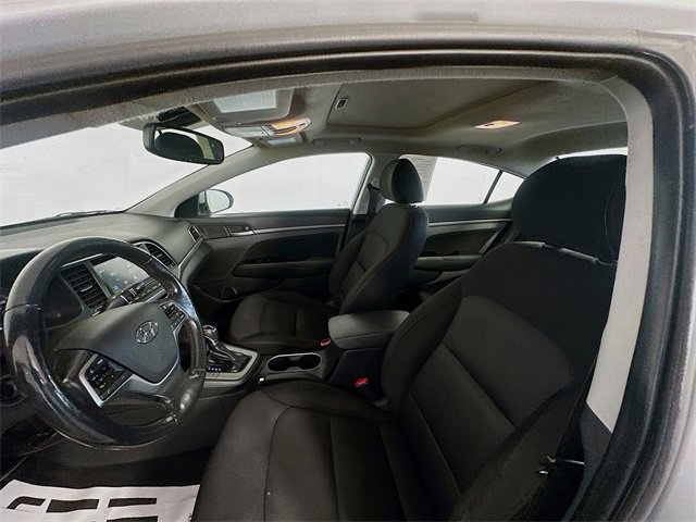 Used 2017 Hyundai Elantra Value Edition w/ Cargo Package image 21