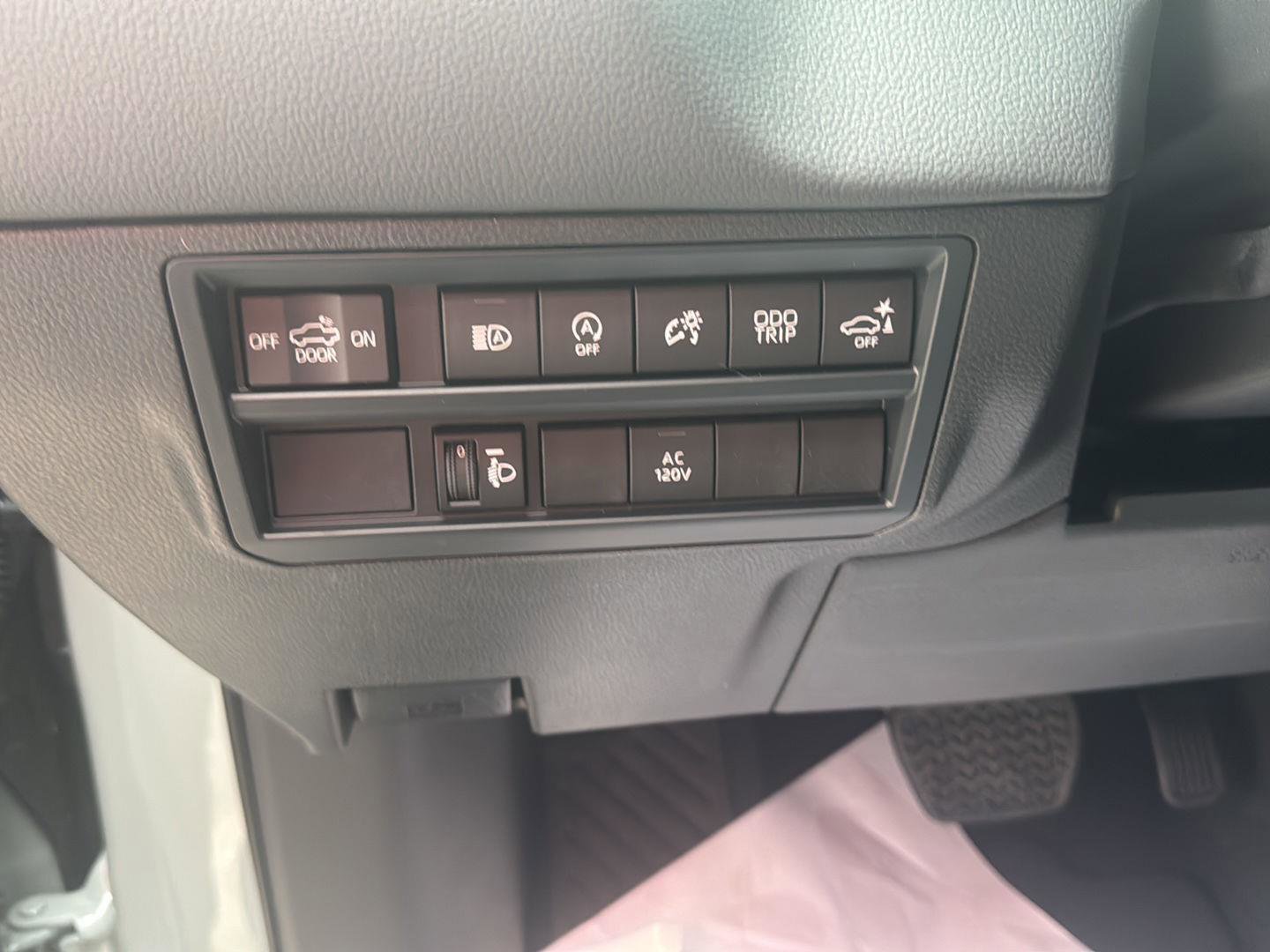 New 2026 Toyota Tundra Limited image 11