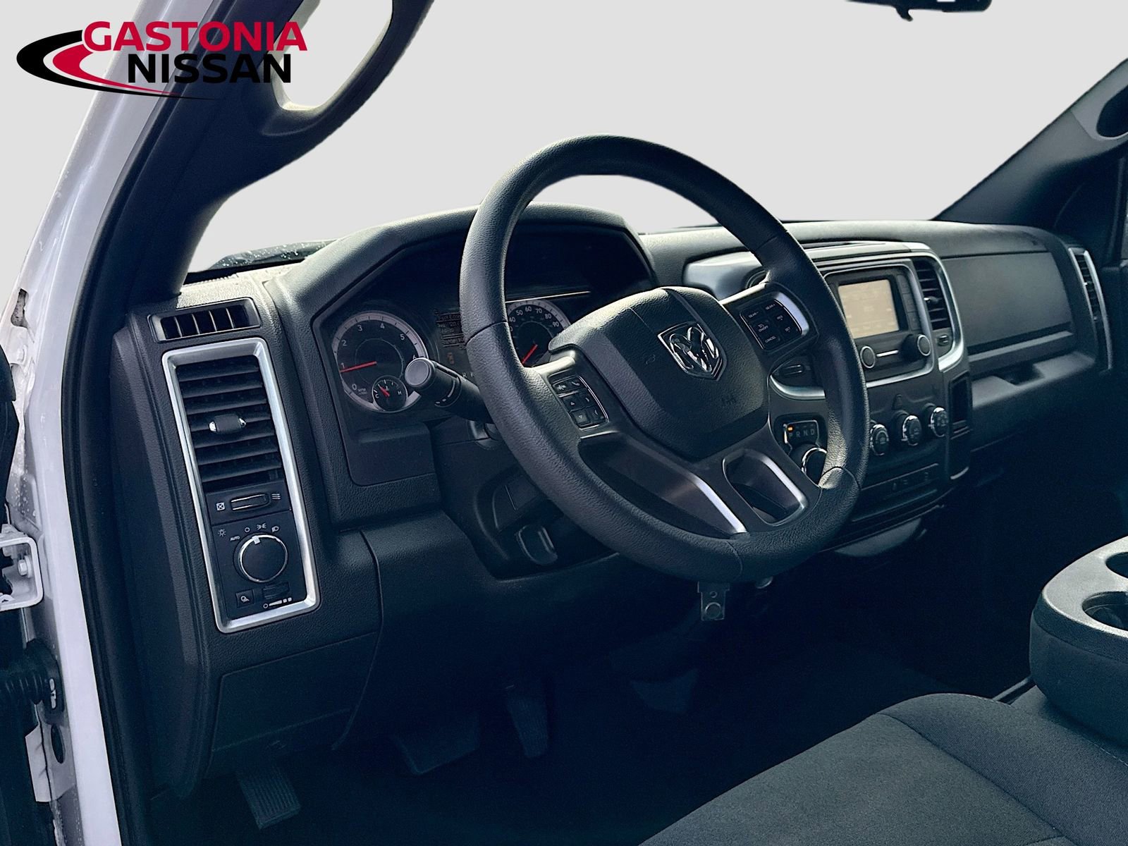 Used 2024 RAM 1500 Classic Warlock RWD image 26