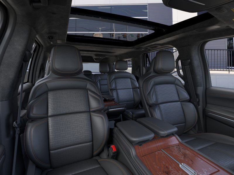 New 2026 Lincoln Navigator L Black Label image 10