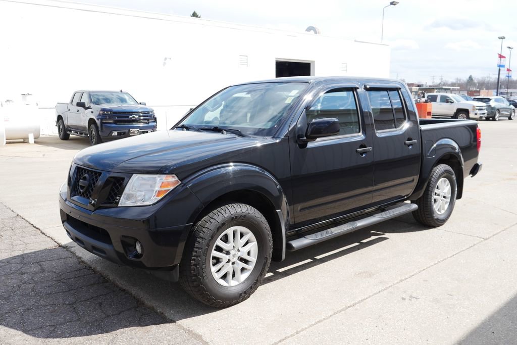 Used 2019 Nissan Frontier SV w/ Value Truck Package image 4