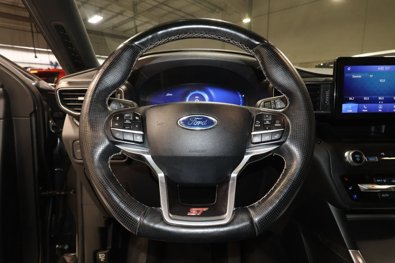 Used 2020 Ford Explorer ST image 7