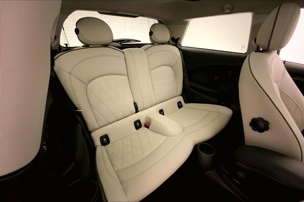 Used 2020 MINI Cooper S image 15