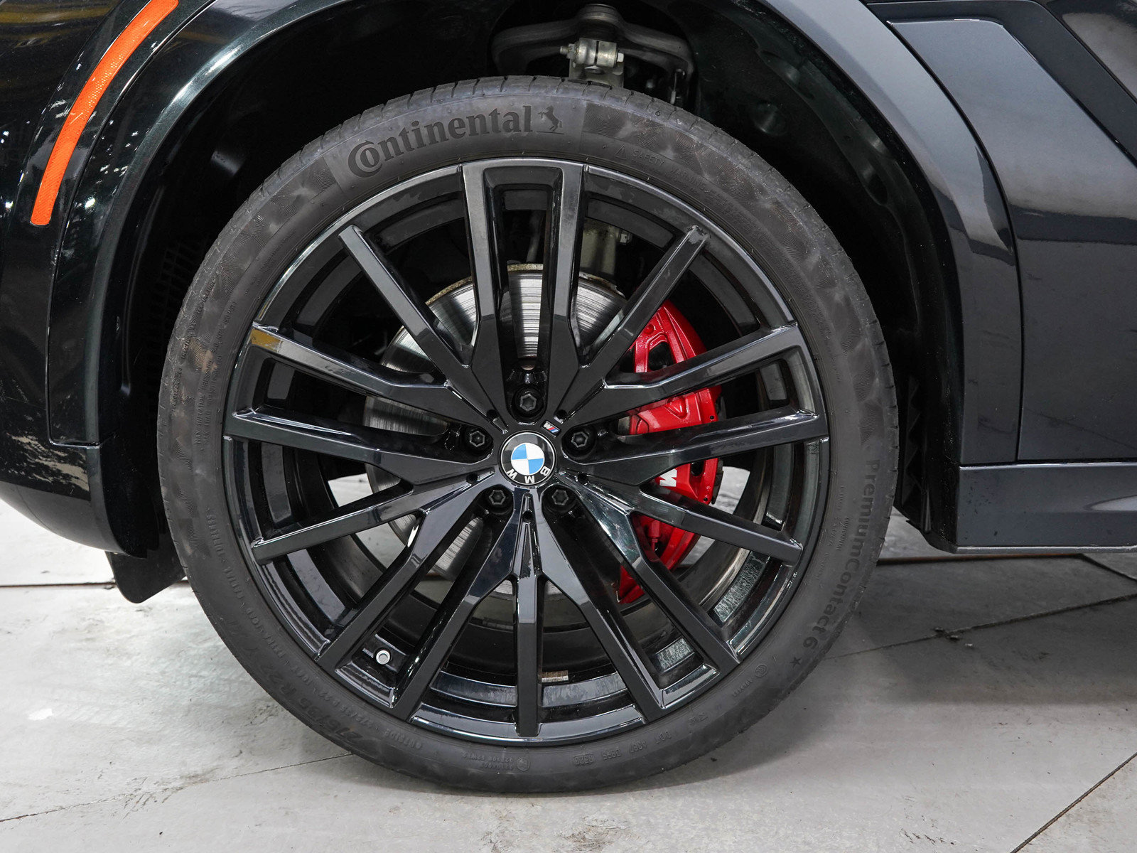 Used 2024 BMW X6 xDrive40i AWD/4WD image 31