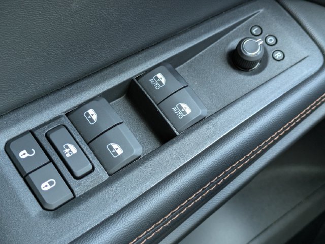 New 2026 Jeep Cherokee Overland AWD/4WD image 18
