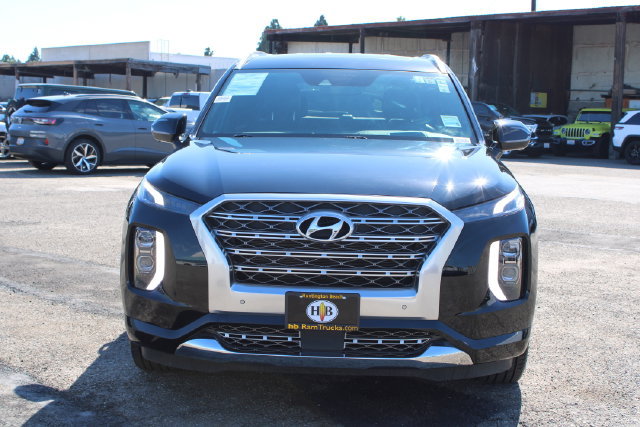 Used 2020 Hyundai Palisade Limited FWD image 2