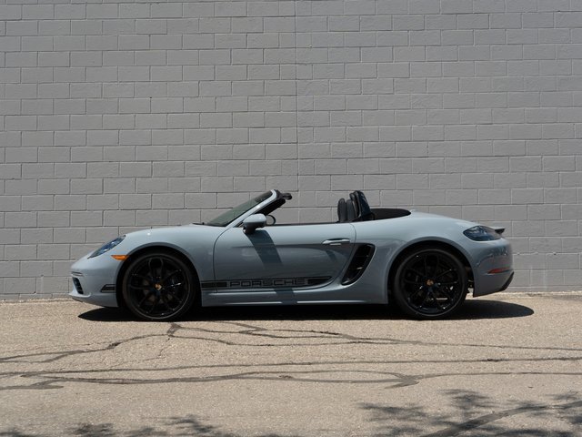 New 2025 Porsche 718 Boxster video 2