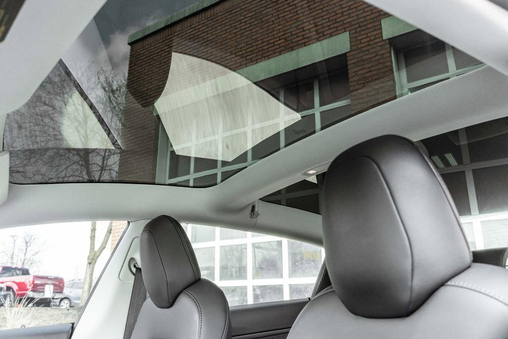 Used 2020 Tesla Model 3 Long Range image 10