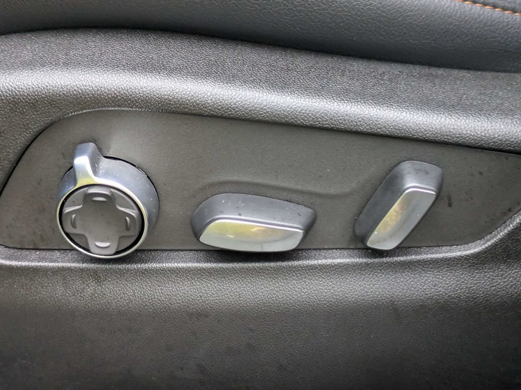 Used 2023 Cadillac XT4 Sport FWD image 21