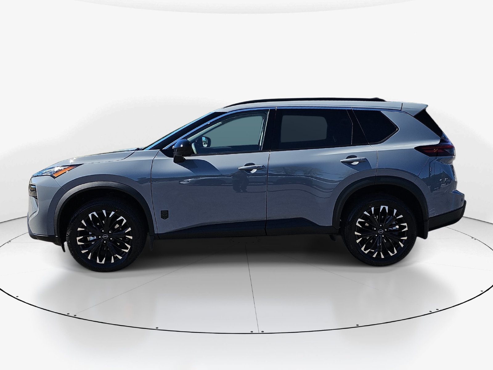 New 2027 Nissan Rogue Dark Armor FWD image 9