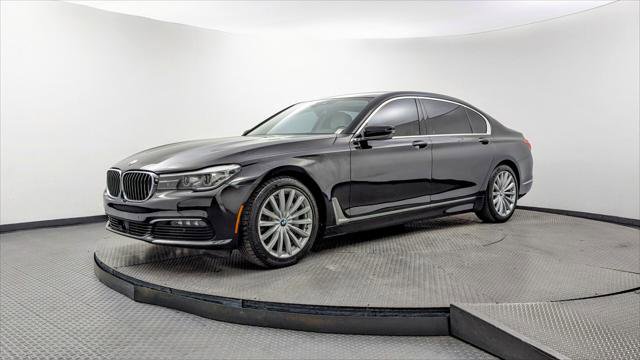 Used 2018 BMW 740i xDrive image 2