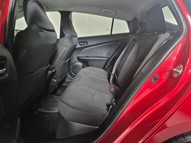 Used 2021 Toyota Prius LE AWD/4WD image 32