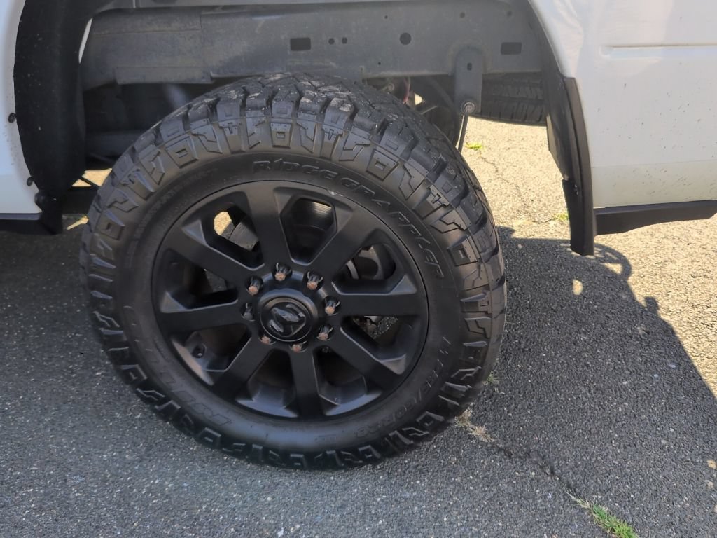 Used 2020 RAM 2500 Big Horn w/ Level 2 Equipment Group AWD/4WD image 11