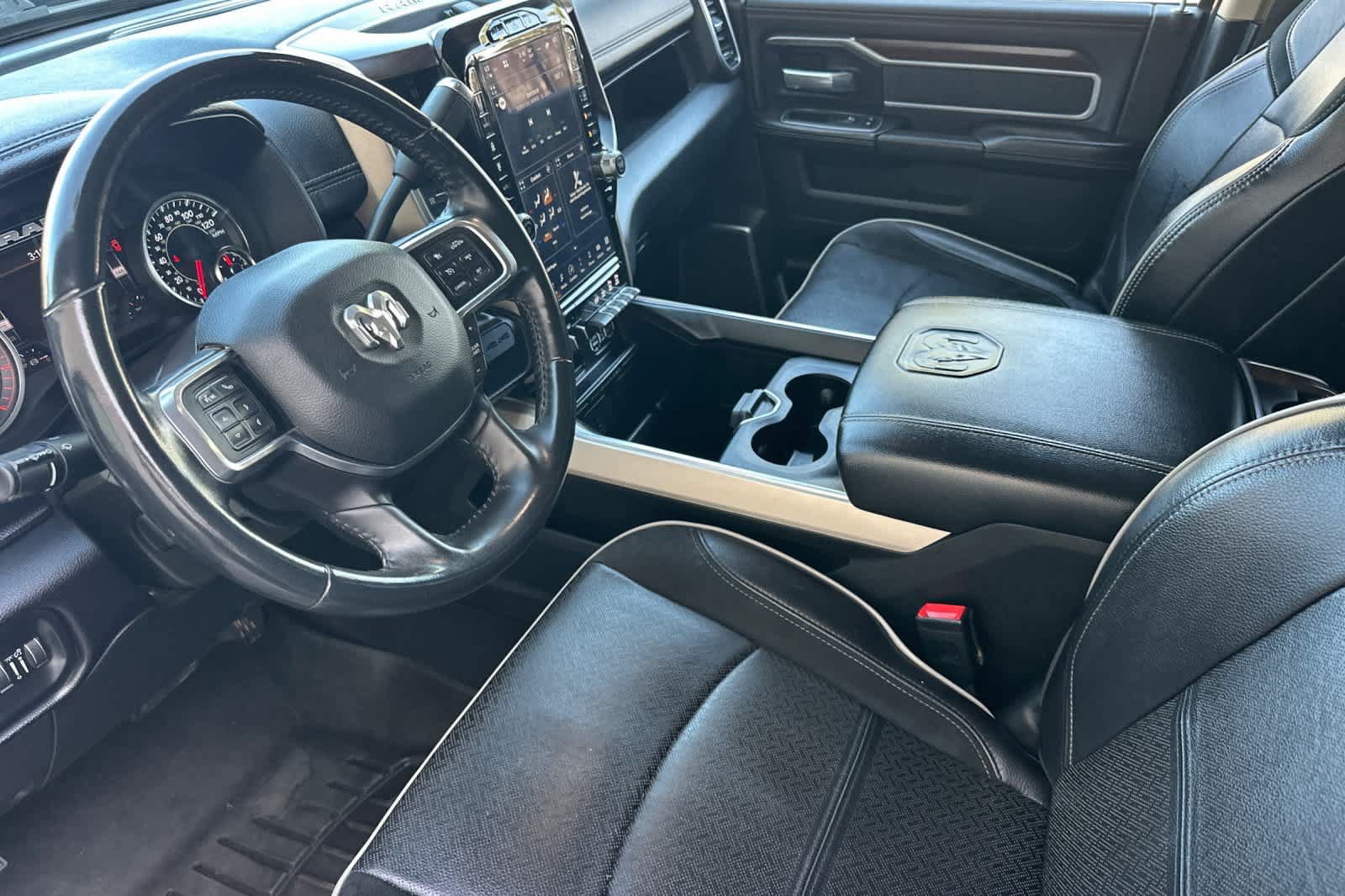 Used 2022 RAM 2500 Laramie AWD/4WD image 22