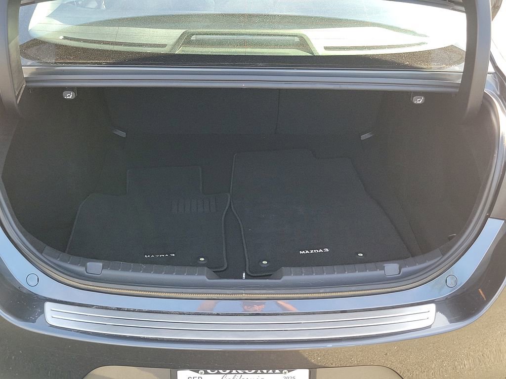 Used 2025 MAZDA MAZDA3 s image 32