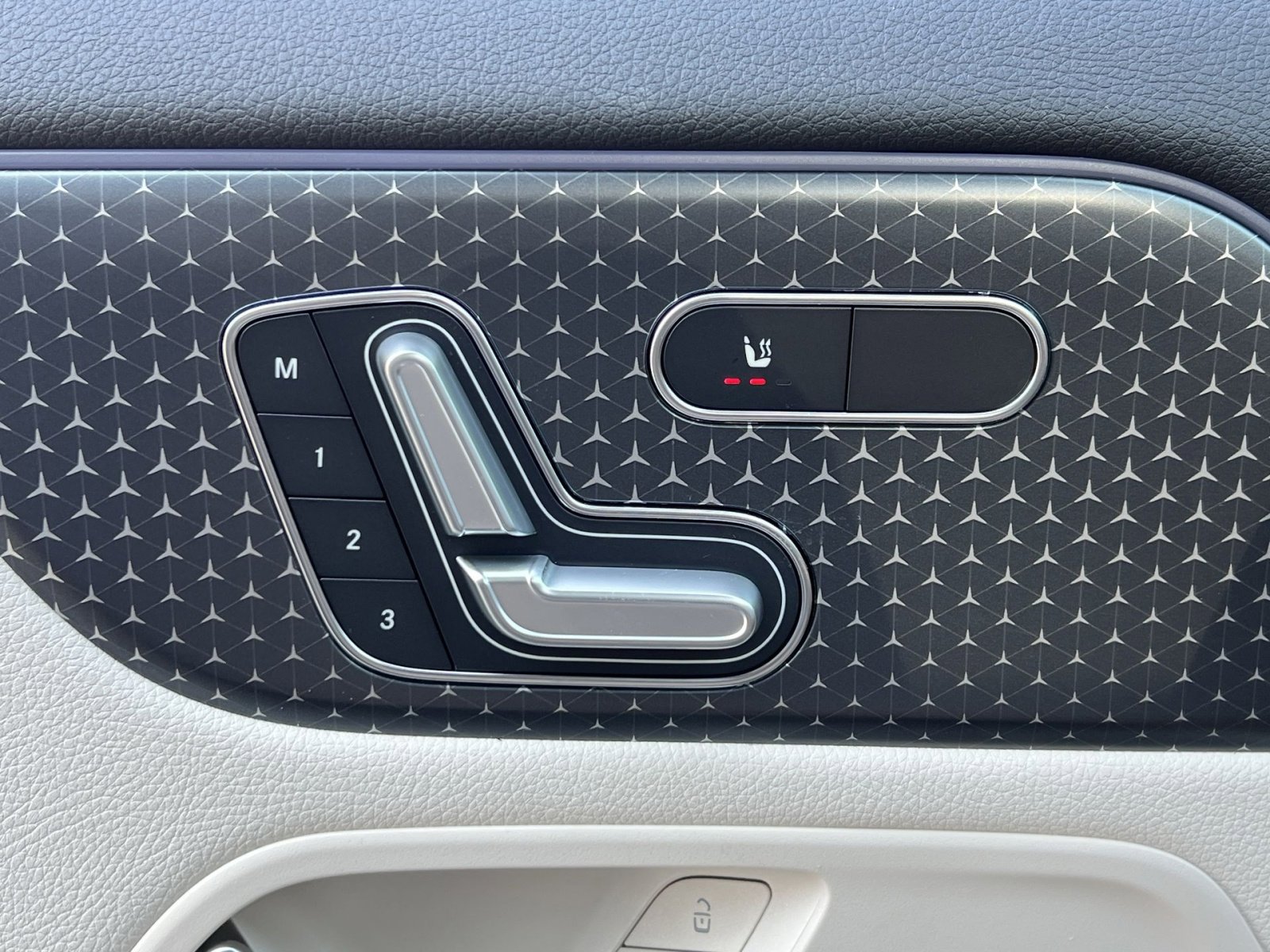 New 2026 Mercedes-Benz GLA 250 4MATIC image 33