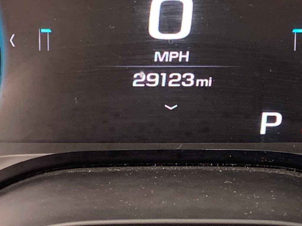 Used 2018 Chevrolet Camaro ZL1 RWD image 16