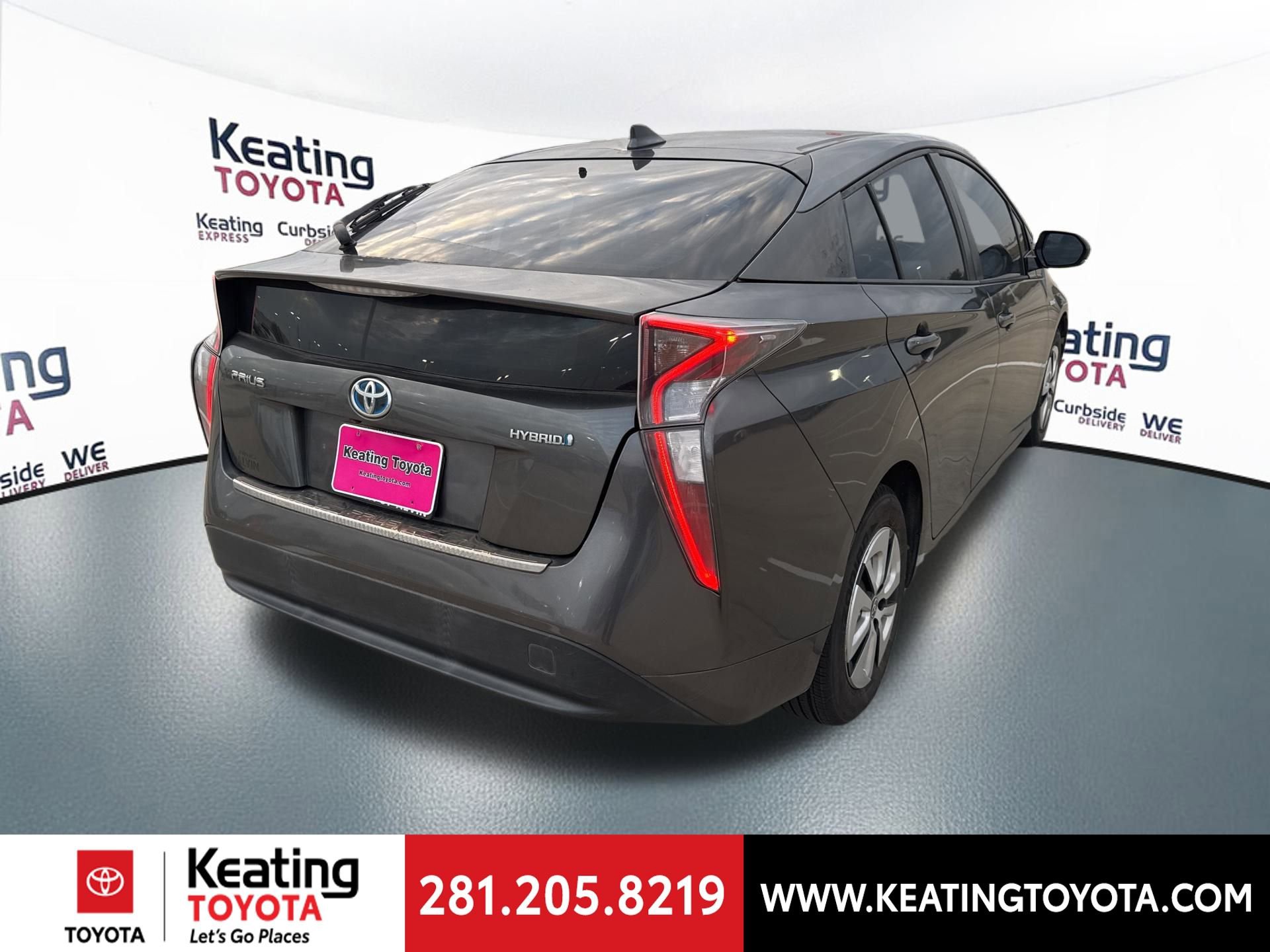 Used 2016 Toyota Prius Three image 7