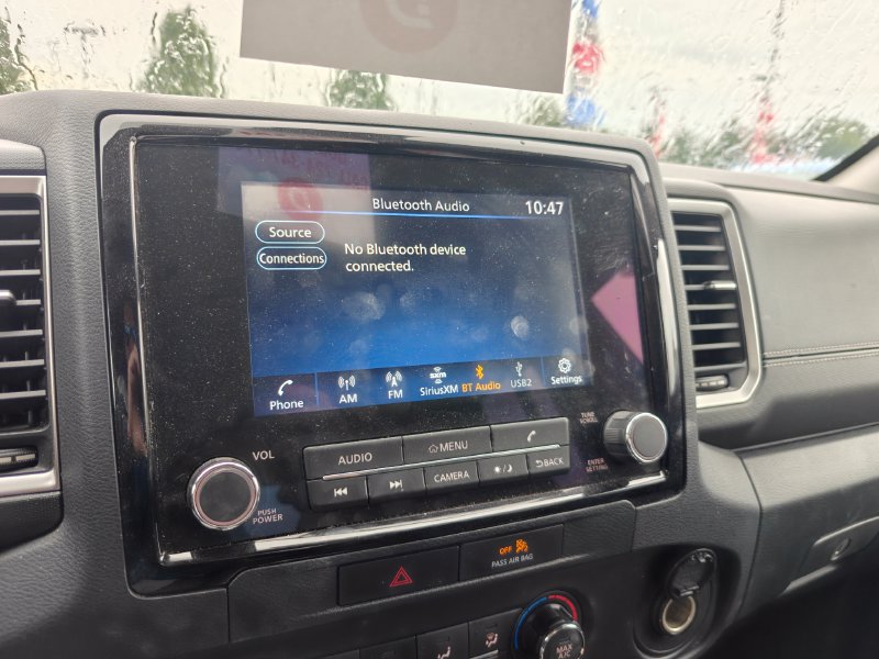 Used 2022 Nissan Frontier SV RWD image 14