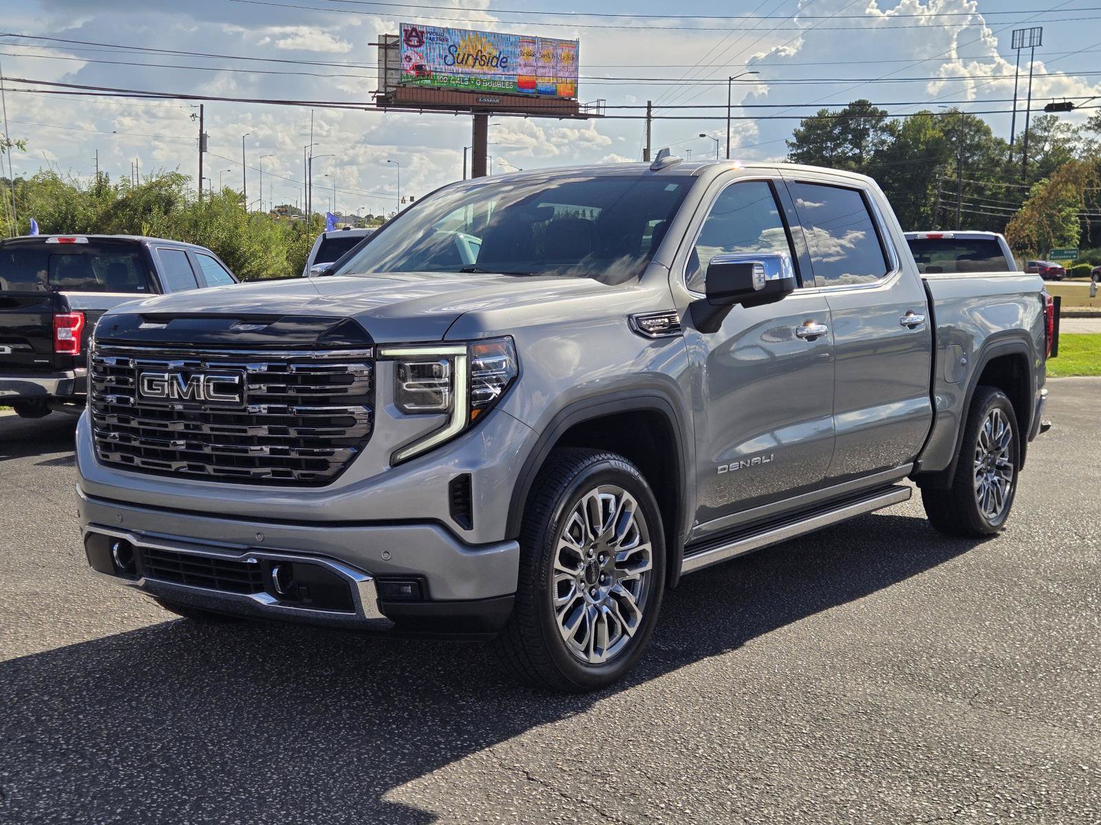 Used 2026 GMC Sierra 1500 Denali Ultimate AWD/4WD image 2