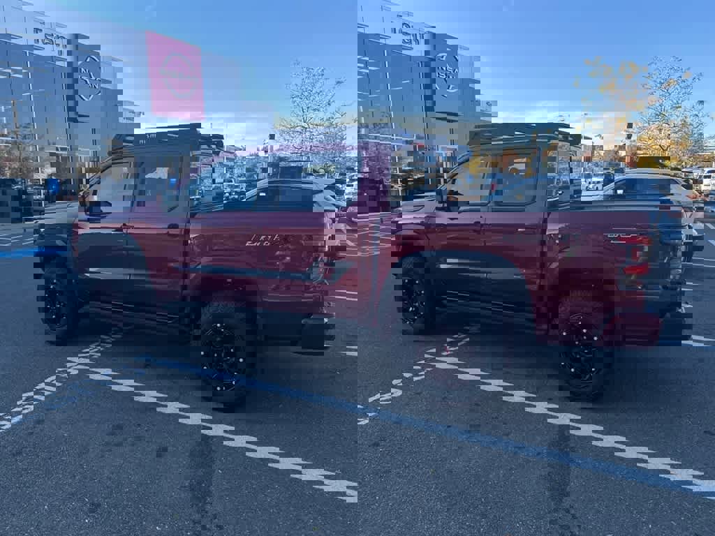 New 2025 Nissan Frontier PRO-4X w/ Pro Convenience Package image 6