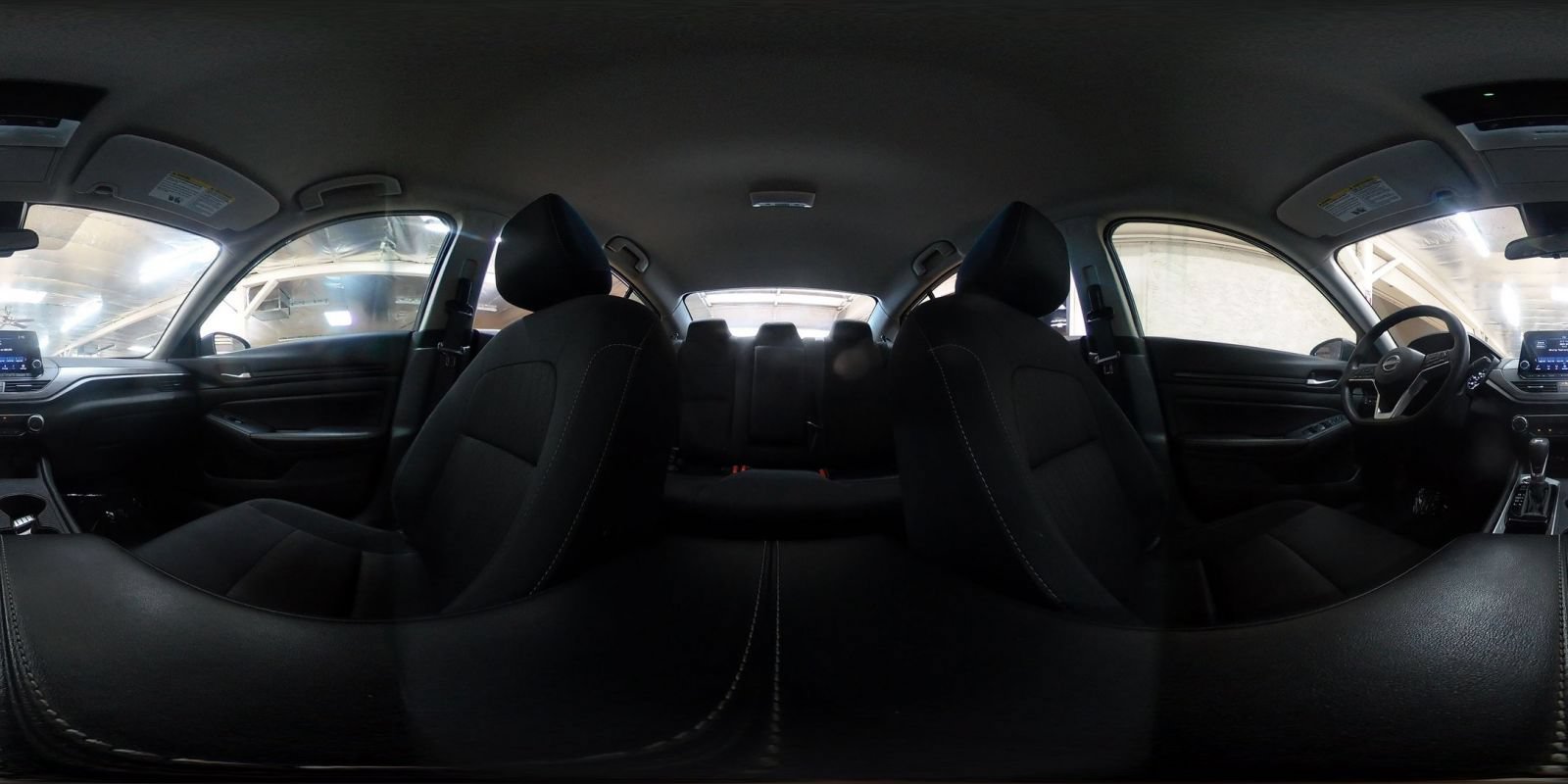 Used 2025 Nissan Altima 2.5 SV FWD image 41