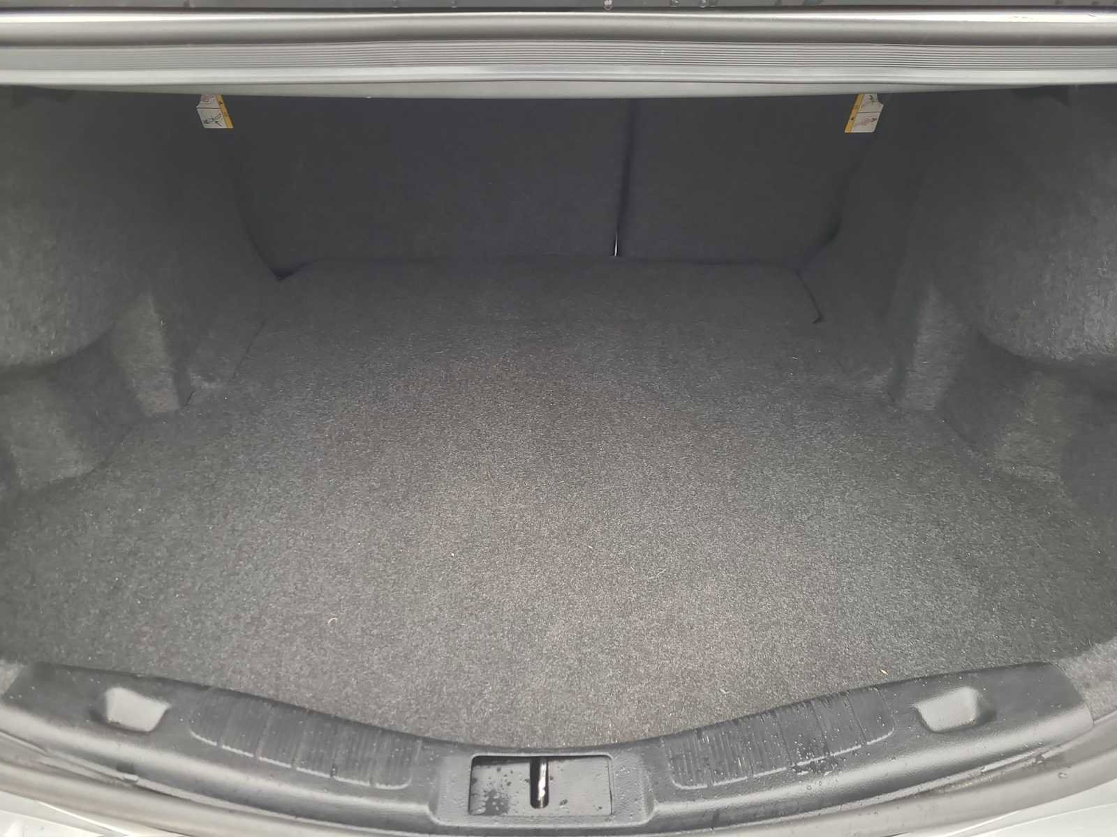 Used 2020 Ford Fusion SEL image 27