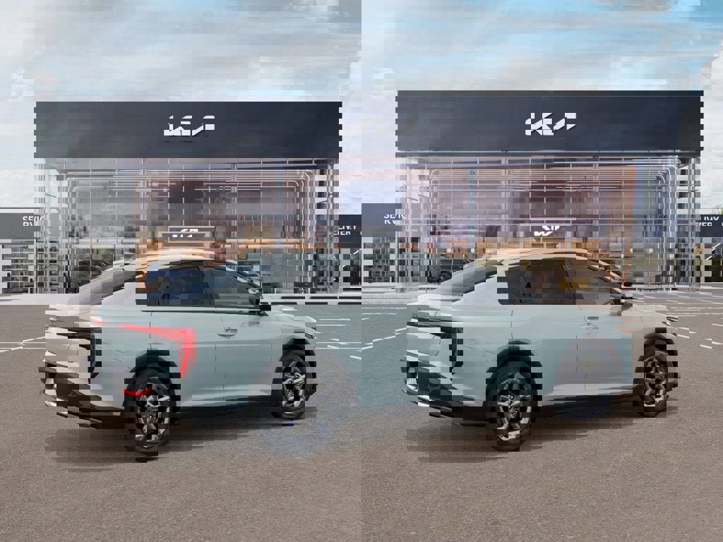 New 2026 Kia K4 LXS image 6