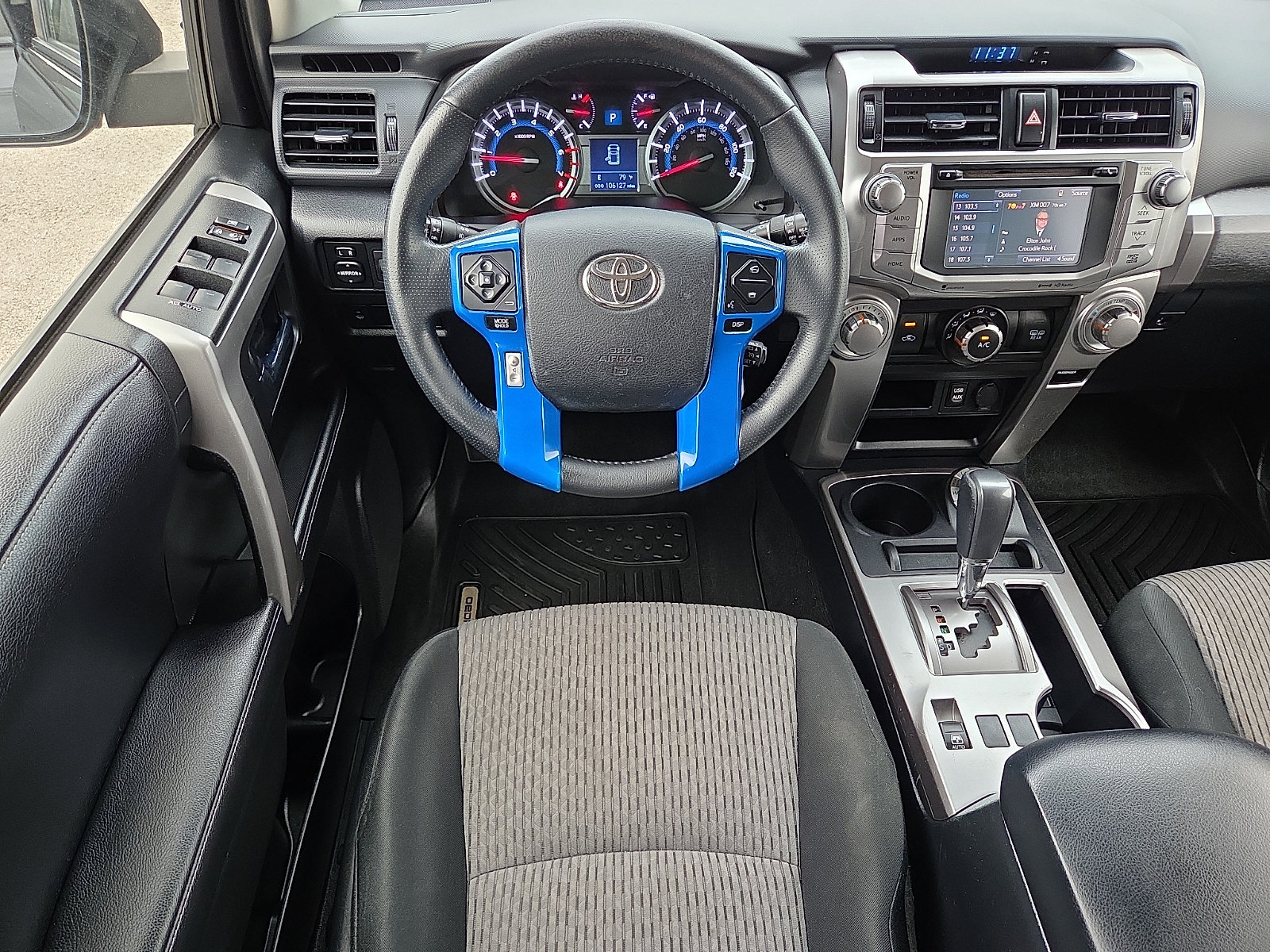 Used 2019 Toyota 4Runner SR5 AWD/4WD image 12
