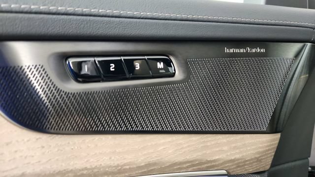 New 2026 Volvo XC90 B6 Plus w/ Protection Package AWD/4WD image 11